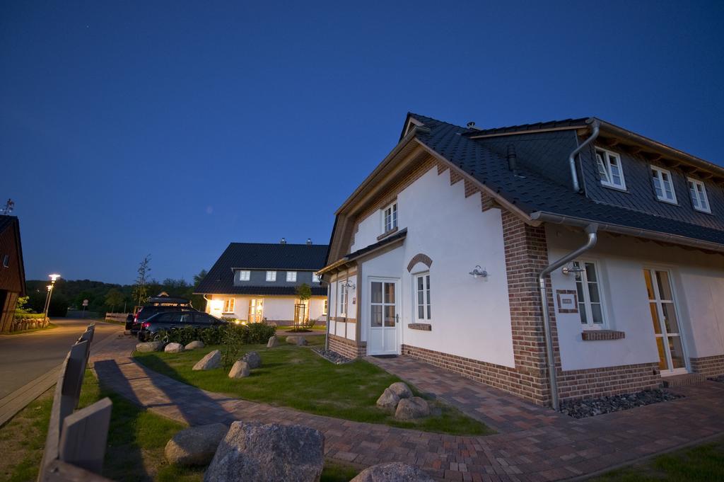 "Gutshofhaeuser" Ferienhaeuser Pendorf Villa Sellin  Kamer foto